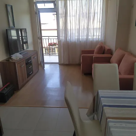Sunrise Apartment