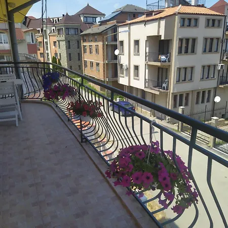 Sunrise Apartment